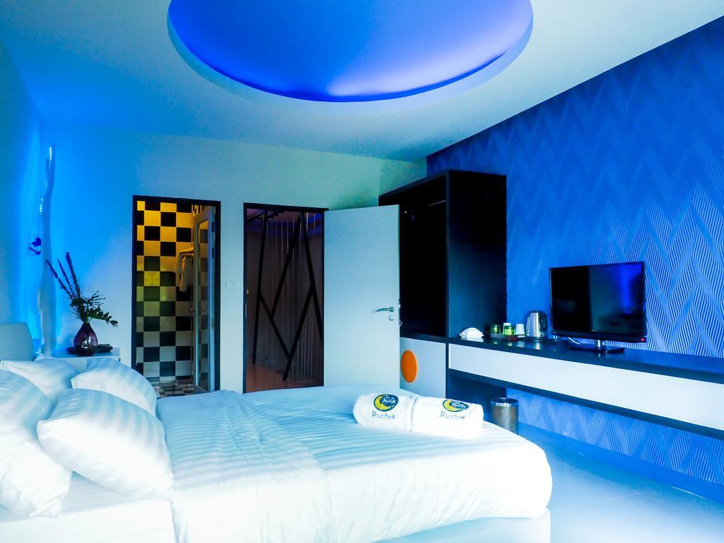 צ'יאנג מאי De Ja Moon Hostel מראה חיצוני תמונה