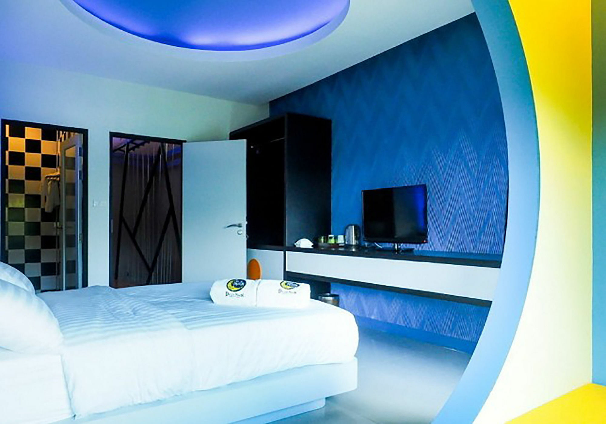 צ'יאנג מאי De Ja Moon Hostel מראה חיצוני תמונה
